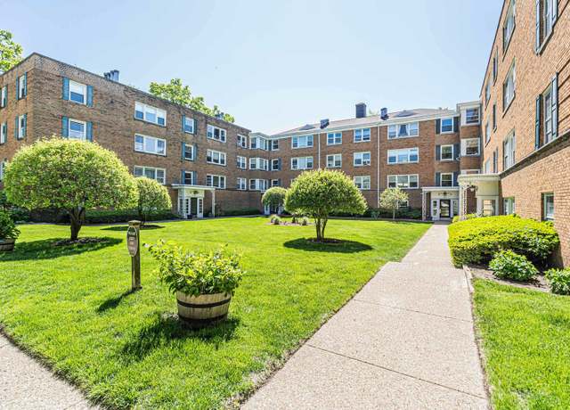 Property at 530 Michigan Ave Unit 3E, Evanston, IL 60202, 2 beds, 1 bath
