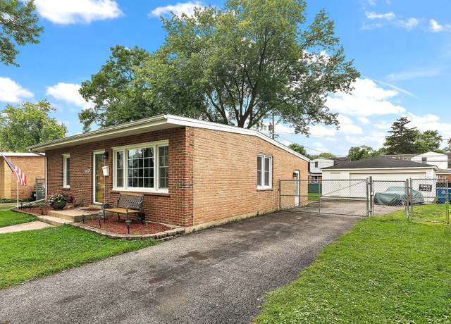 Property at 11534 S Lee Rd, Alsip, IL 60803, 2 beds, 1 bath