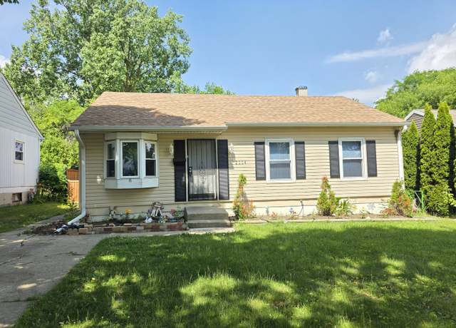Property at 2114 Joanna Ave, Zion, IL 60099, 3 beds, 1 bath