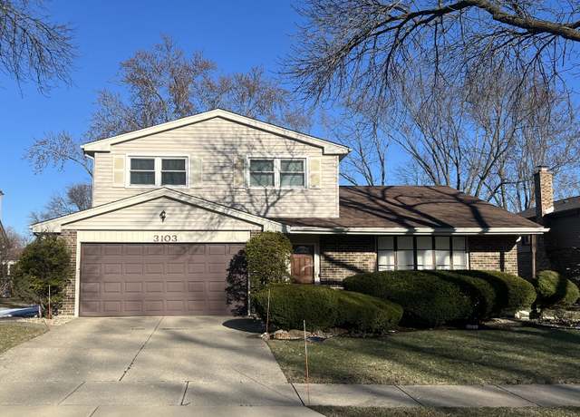 Property at 3103 N Wilshire Ln, Arlington Heights, IL 60004, 3 beds, 2.5 baths