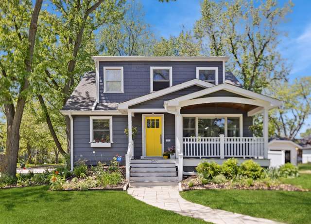 Property at 340 S Grant St, Westmont, IL 60559, 4 beds, 2.5 baths
