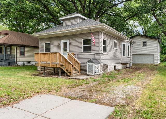 Property at 909 Woods Ave, Joliet, IL 60436, 2 beds, 1.5 baths