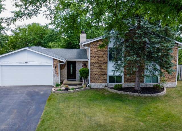 Property at 484 Valleyview Dr, Bartlett, IL 60103, 4 beds, 3 baths