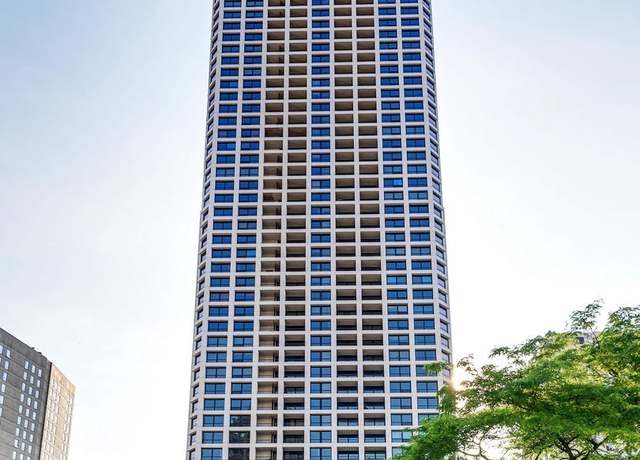 Property at 1030 N State St Unit 20L, Chicago, IL 60610, 2 beds, 2 baths