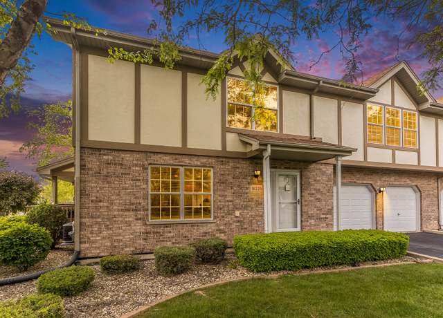 Property at 18225 Eagle Dr, Tinley Park, IL 60477, 3 beds, 2.5 baths