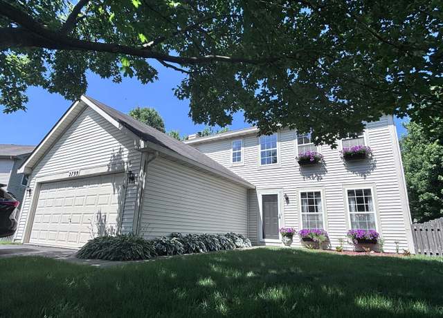 Property at 2799 Squaw Valley Trl, Aurora, IL 60503, 3 beds, 2.5 baths