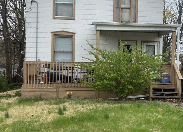 Property at 315 S Independence Ave, Rockford, IL 61102, 4 beds, 2 baths