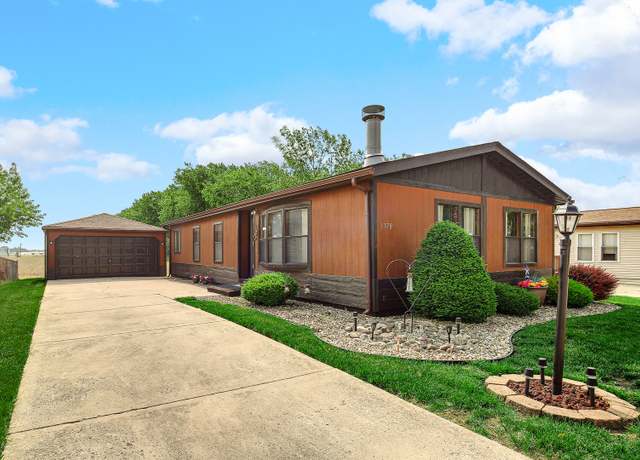 Property at 1178 Barry Ln, Sauk Village, IL 60411, 2 beds, 2 baths