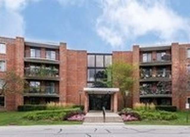 Property at 1415 E Central Rd Unit 219C, Arlington Heights, IL 60005, 3 beds, 2 baths