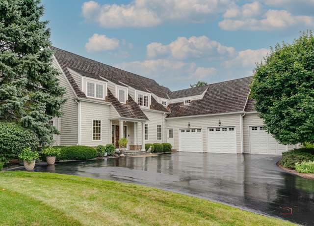 Property at 2000 W Southmeadow Ln, Lake Forest, IL 60045, 5 beds, 4.5 baths