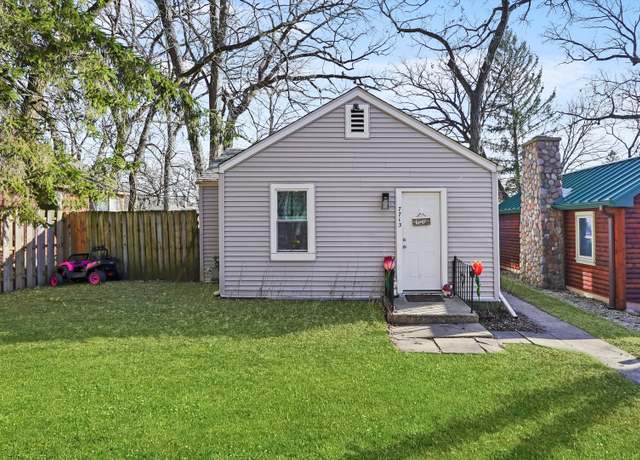 Property at 7713 S Oak Rd, Wonder Lake, IL 60097, 2 beds, 1 bath