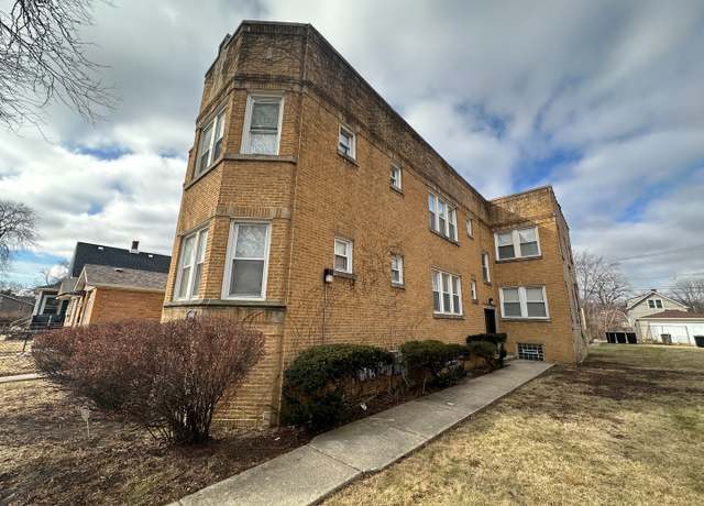 Property at 11468 S Church St, Chicago, IL 60643, 8 beds, 4 baths