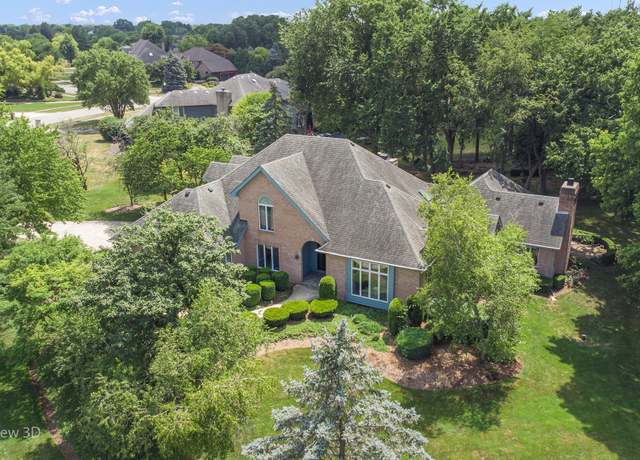 Property at 17201 S Caitlin Ct, Plainfield, IL 60586, 5 beds, 5.5 baths