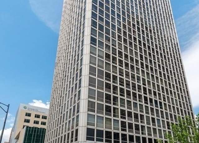 Property at 340 W Diversey Pkwy #1718, Chicago, IL 60657, 2 beds, 2 baths