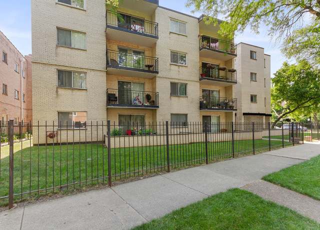Property at 7074 N Ridge Blvd Unit 2C, Chicago, IL 60645, 1 bed, 1 bath