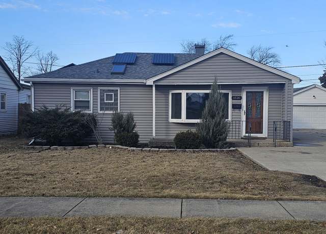 Property at 6126 W 82nd Pl, Burbank, IL 60459, 3 beds, 1 bath