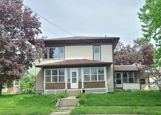 Property at 210 W North St, Polo, IL 61064, 4 beds, 2 baths