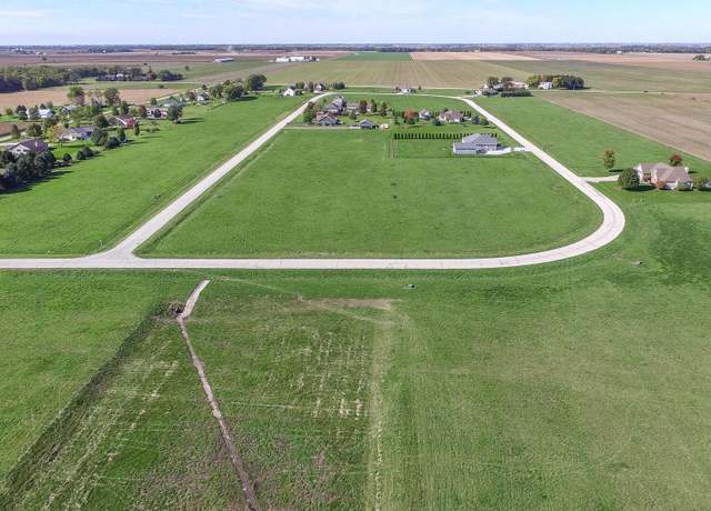 Property at 2411 N 4220th Rd, Sheridan, IL 60551