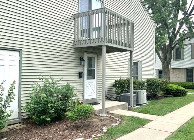 Property at 1678 Trowbridge Ct Unit A, Wheaton, IL 60189, 2 beds, 1 bath