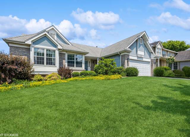 Property at 6254 Old Farm Ln, Gurnee, IL 60031, 3 beds, 2 baths