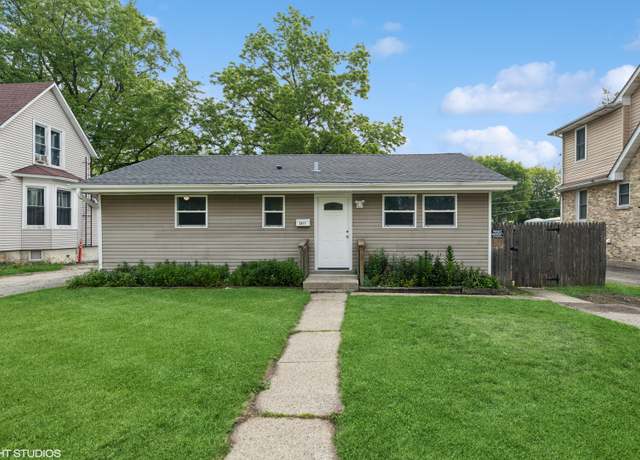 Property at 2811 Elim Ave, Zion, IL 60099, 3 beds, 2 baths