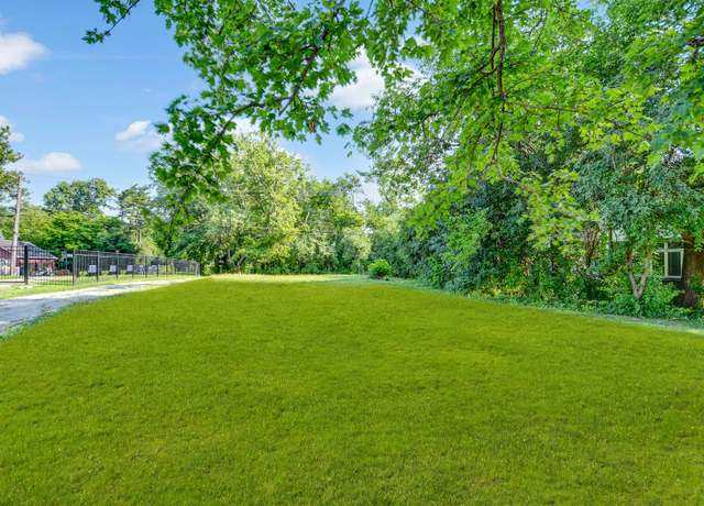 Property at 7R Country Club Dr, Midlothian, IL 60445