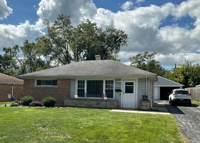 Property at 273 Mohawk St, Park Forest, IL 60466, 2 beds, 1 bath