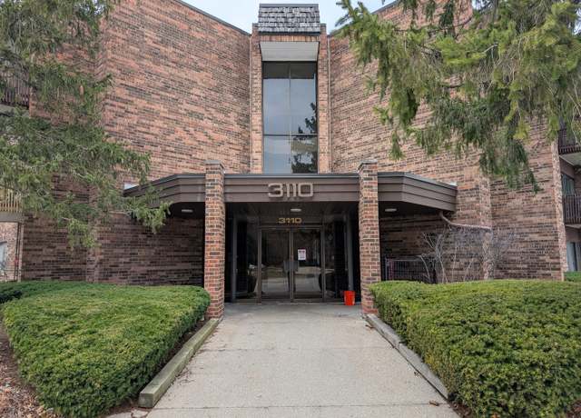 Property at 3110 Pheasant Creek Dr #101, Northbrook, IL 60062, 2 beds, 2 baths