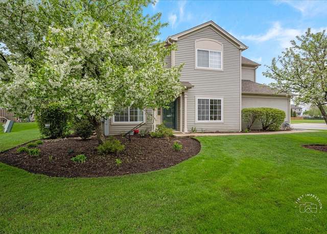 Property at 355 Thornwood Way Unit A, South Elgin, IL 60177, 2 beds, 2 baths