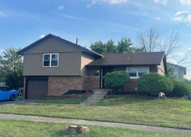 Property at 3501 Fountainbleau Dr, Hazel Crest, IL 60429, 3 beds, 1.5 baths