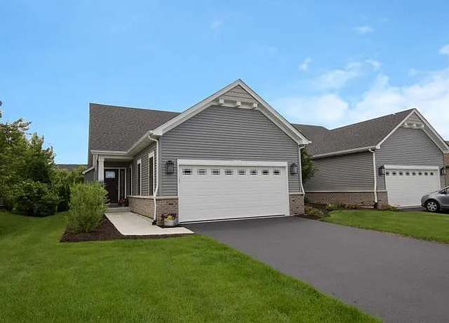 Property at 534 Sudbury Cir, Oswego, IL 60543, 2 beds, 2 baths