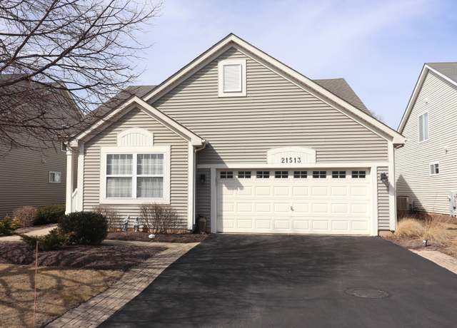 Property at 21513 W Chestnut Ln, Plainfield, IL 60544, 2 beds, 2 baths