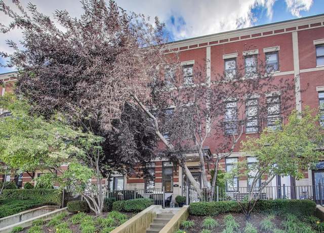 Property at 1009 N Riverwalk St, Chicago, IL 60610, 3 beds, 3 baths