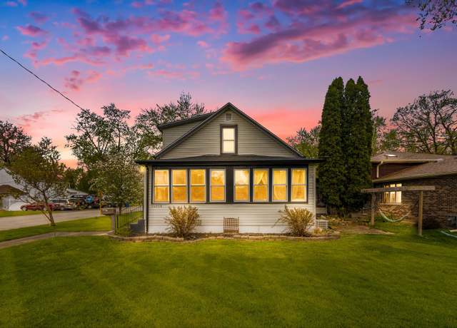 Property at 14958 Kildare Ave, Midlothian, IL 60445, 3 beds, 1 bath