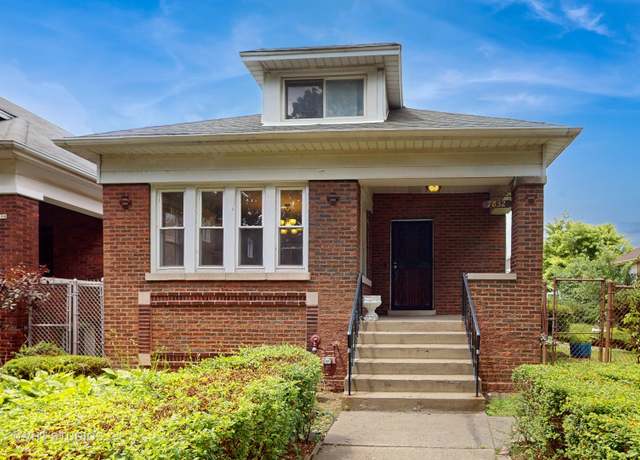 Property at 7832 S Paxton Ave, Chicago, IL 60649, 3 beds, 2 baths