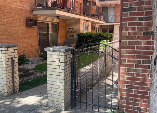 Property at 3914 W 63rd St Unit 3B, Chicago, IL 60629, 2 beds, 1 bath