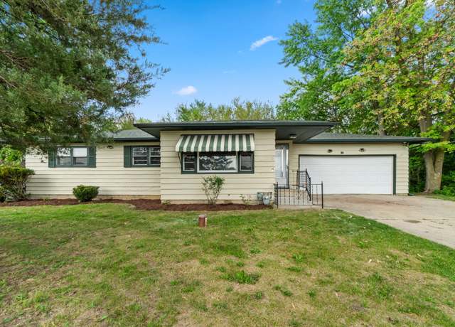 Property at 812 Northern Dr, Lockport, IL 60441, 3 beds, 1.5 baths