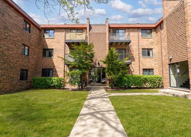 Property at 1787 W Algonquin Rd Unit 1B, Mount Prospect, IL 60056, 2 beds, 2 baths
