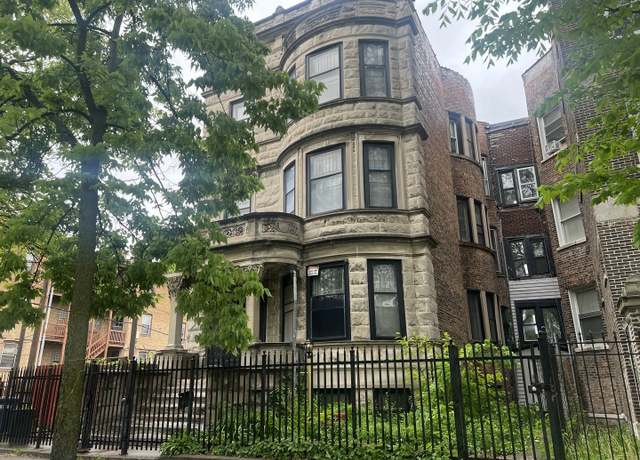 Property at 3526 W Jackson Blvd, Chicago, IL 60624, 10 beds, 5 baths