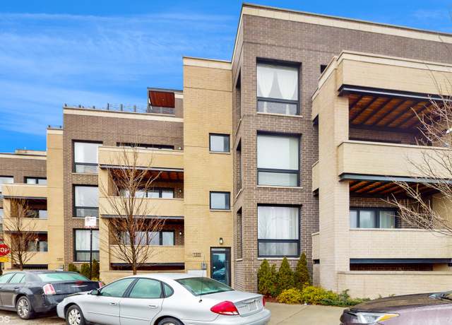 Property at 1203 W Superior St Unit 1C, Chicago, IL 60642, 4 beds, 3 baths
