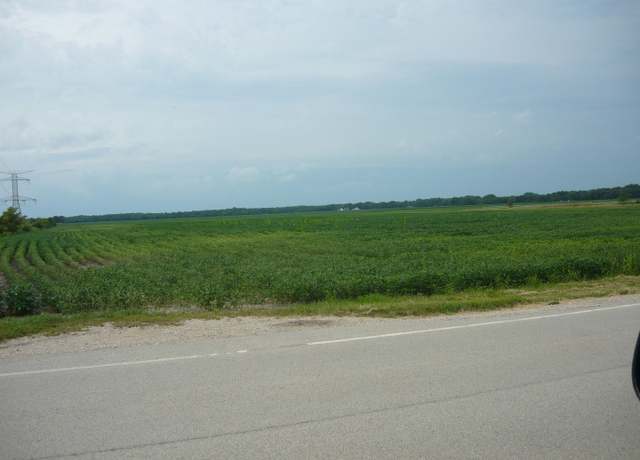 Property at 1065 Gorman Rd, Morris, IL 60450