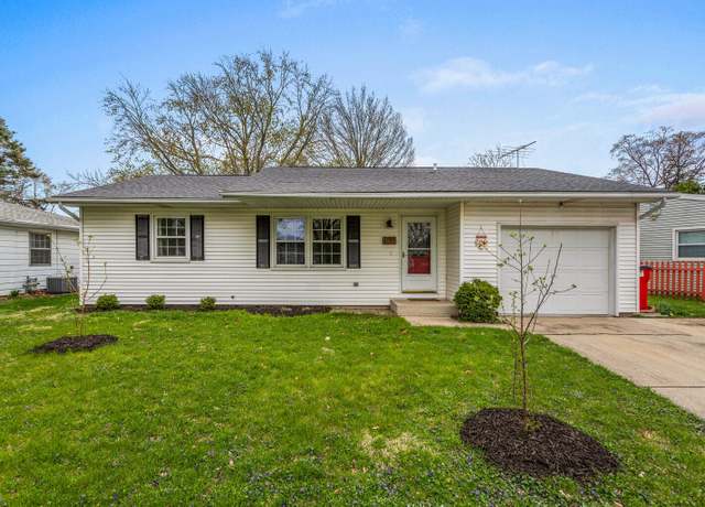 Property at 1804 Scottsdale Dr, Champaign, IL 61821, 3 beds, 1 bath