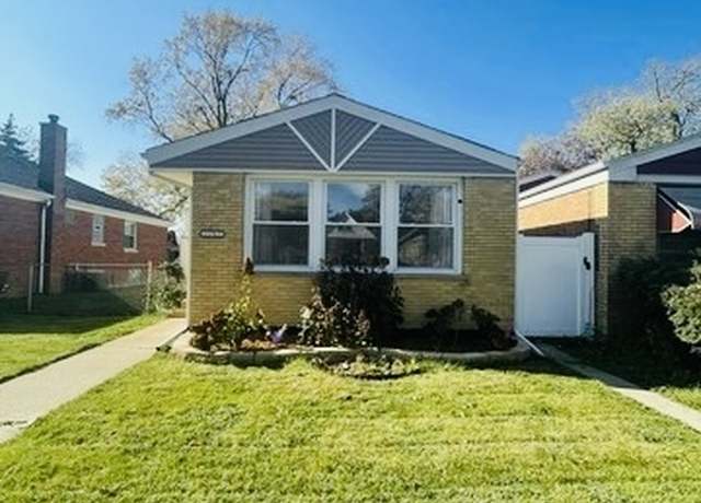Property at 11362 S Laflin St, Chicago, IL 60643, 3 beds, 2 baths