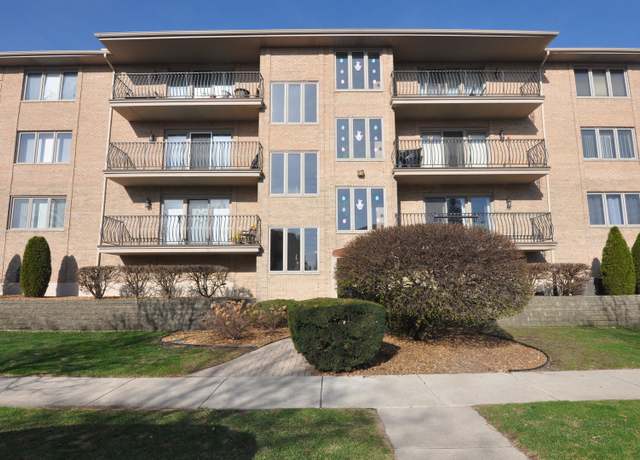 Property at 9514 S Kilbourn Ave Unit 3B, Oak Lawn, IL 60453, 2 beds, 2 baths