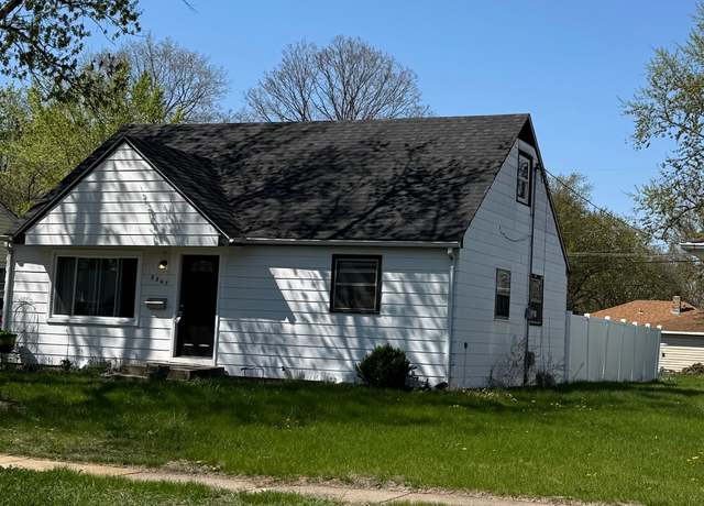 Property at 2307 Paradise Blvd, Rockford, IL 61103, 3 beds, 1 bath