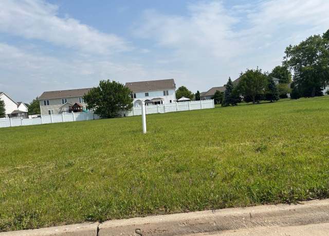 Property at 5149 Sparrow Dr, Belvidere, IL 61008