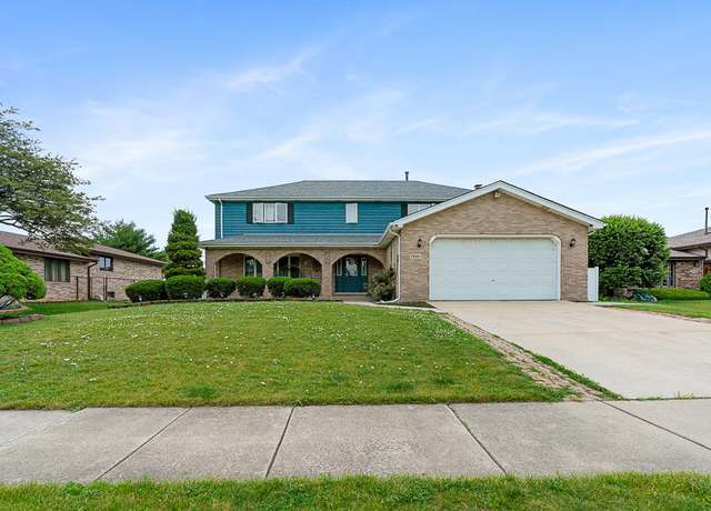 Property at 7435 W 157th St, Orland Park, IL 60462, 4 beds, 3.5 baths