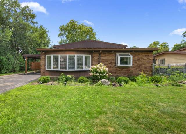 Property at 3465 Tamarind Dr, Northbrook, IL 60062, 3 beds, 2 baths