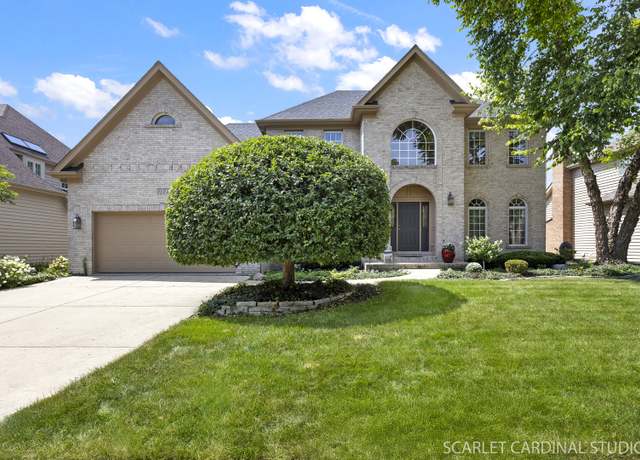 Property at 2124 Leverenz Rd, Naperville, IL 60564, 4 beds, 2.5 baths
