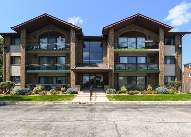 Property at 9051 S Roberts Rd #307, Hickory Hills, IL 60457, 2 beds, 2 baths